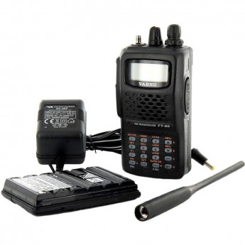 Рация профессиональная YAESU FT-60R
